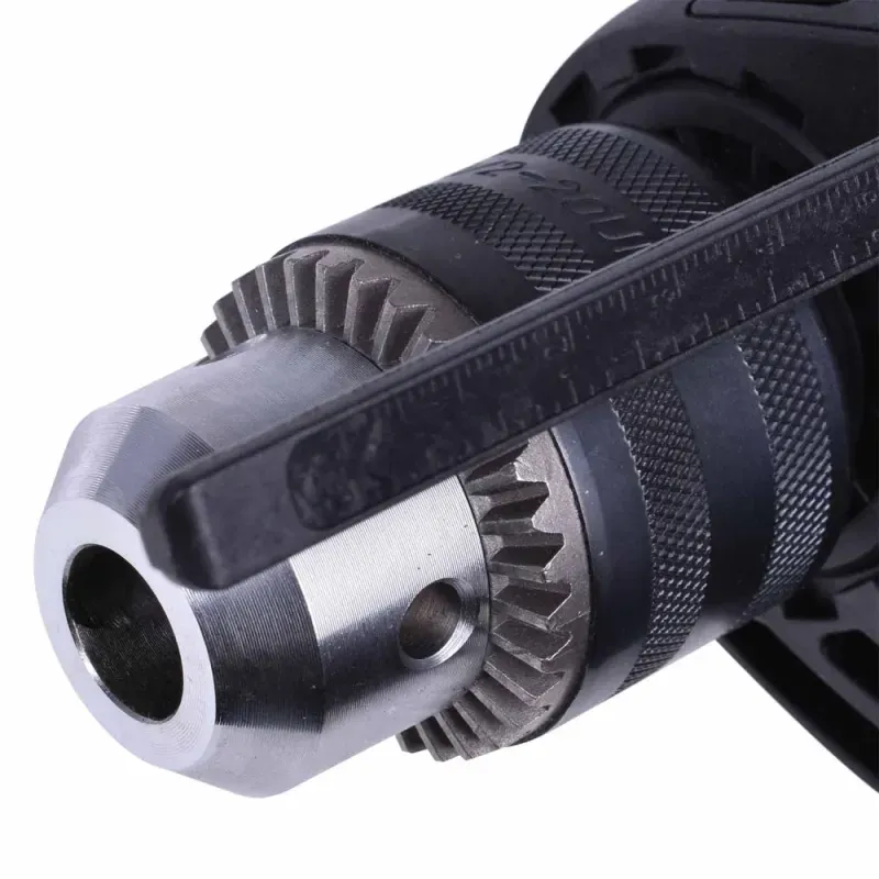 Furadeira De Impacto 1/2" 700W 2 VVR DW505 DeWalt - 220 Volts